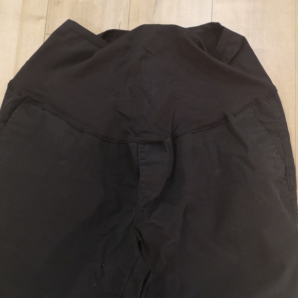 Old Navy Maternity Pants - Picture 2 of 4